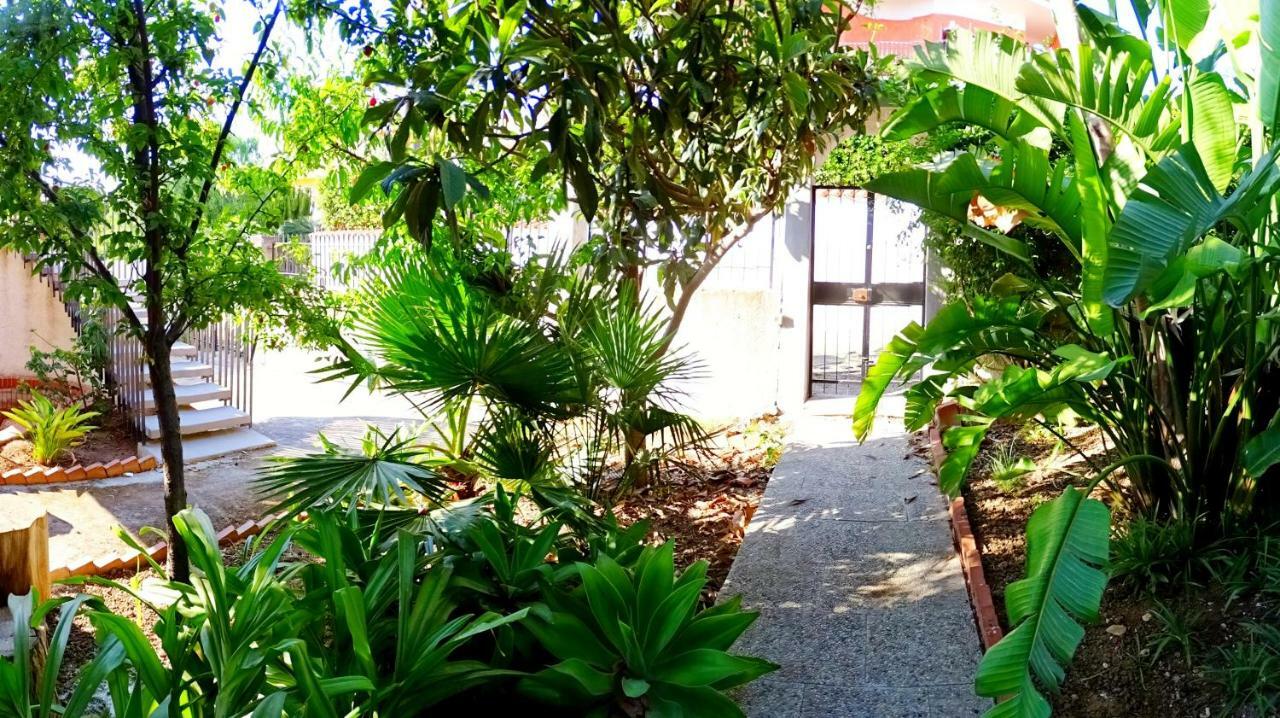 Casa Roby 120 Mt Beach Fontane Bianche Exterior foto